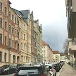 Art Anton - Stilvolle Mit Balkon, Zentrumsnah * プラウエン