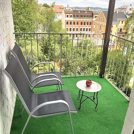 Apartament Art Anton - Stilvolle Mit Balkon, Zentrumsnah *