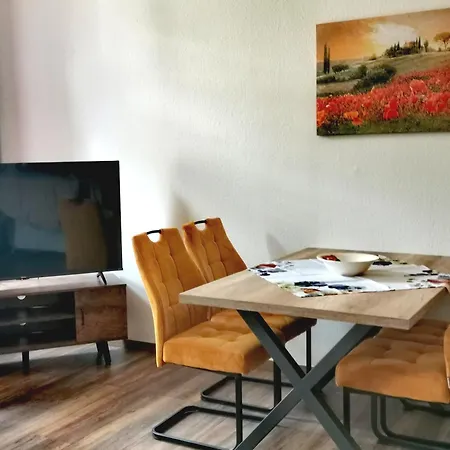 Art Anton - Stilvolle Mit Balkon, Zentrumsnah