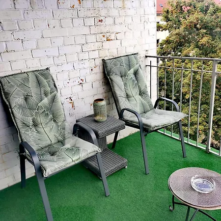 Apartament Art Anton - Stilvolle Mit Balkon, Zentrumsnah *